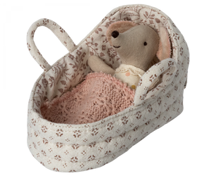 Maileg Carry cot, Baby mouse