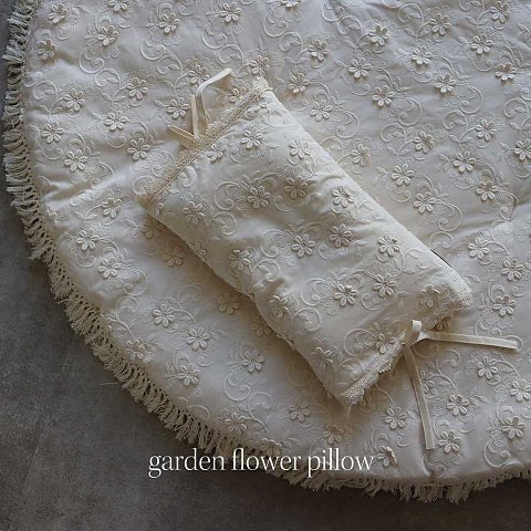 Trick Holic Garden Flower pillow (Cotton Set)
