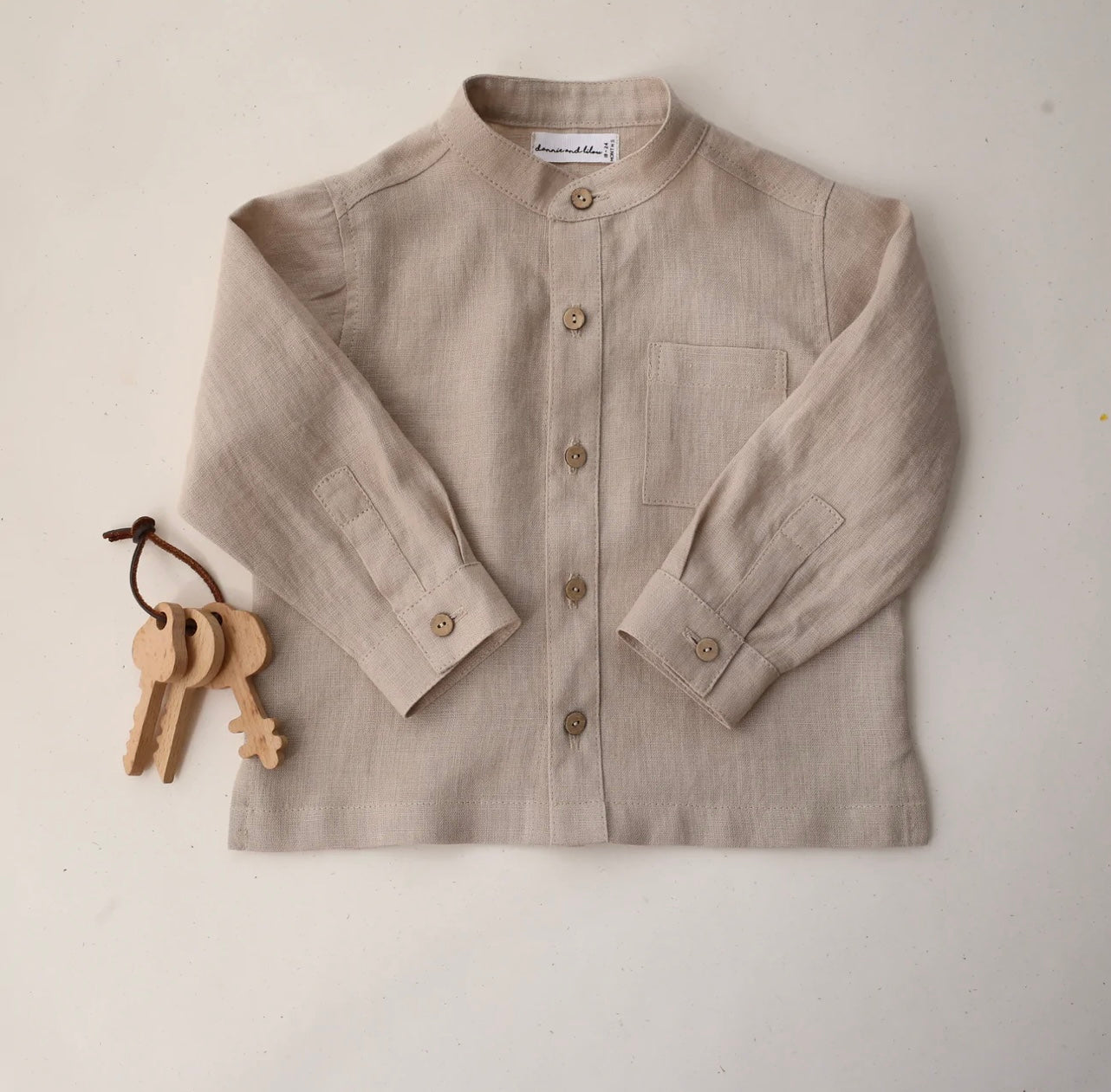 Dannie and Lilou Linen Long Sleeve Buttoned Shirt