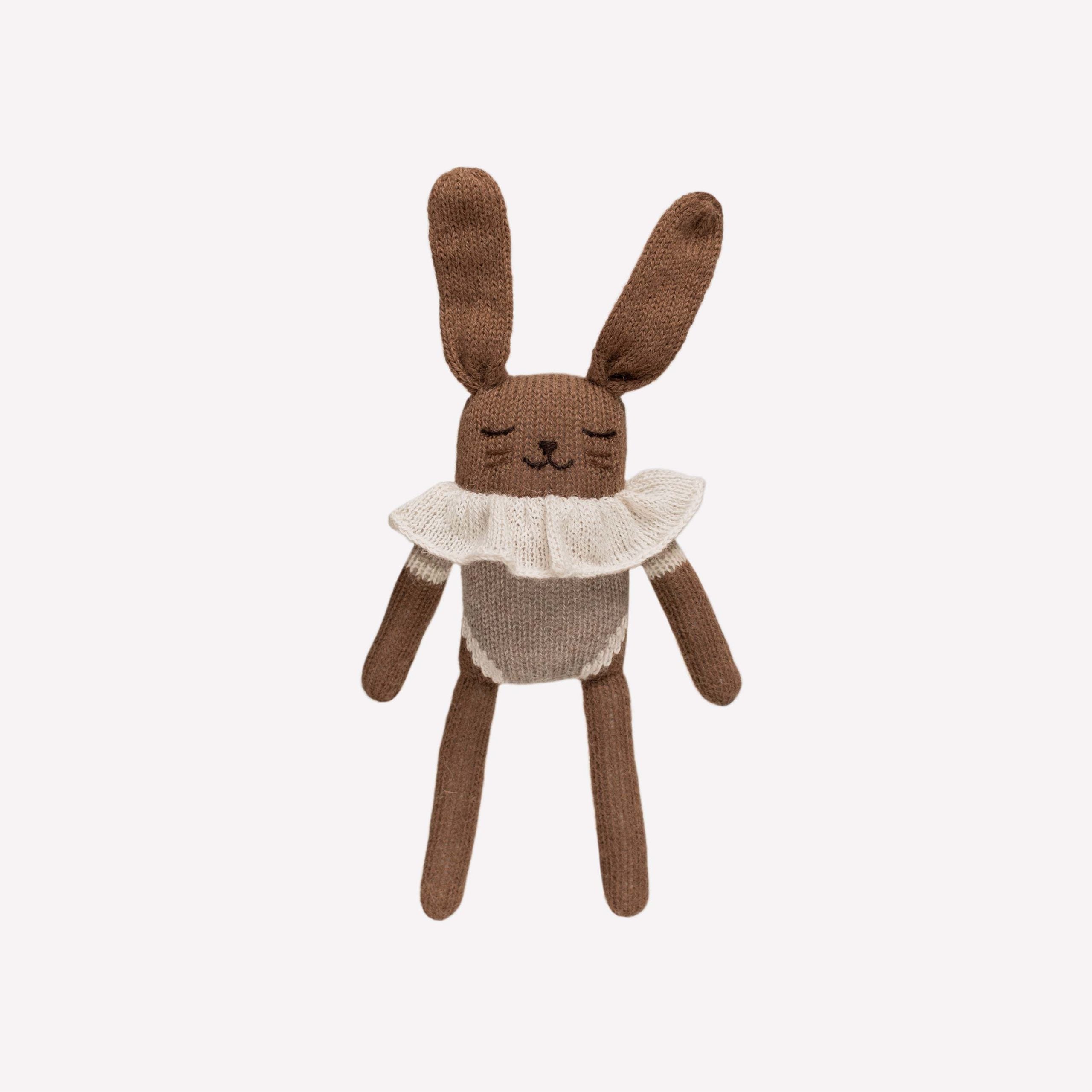 Main Sauvage Bunny Knit Toy - Oat Bodysuit