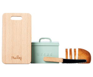 Maileg Miniature bread box w. cutting board and knife